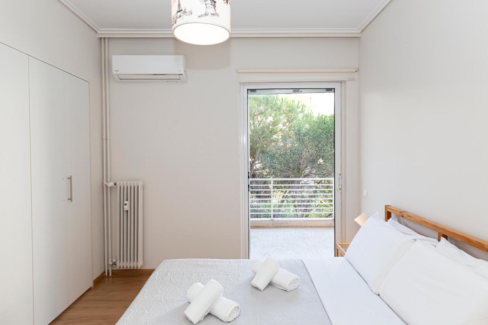 The Glyfada Hideaway Apartment Athens Exterior photo
